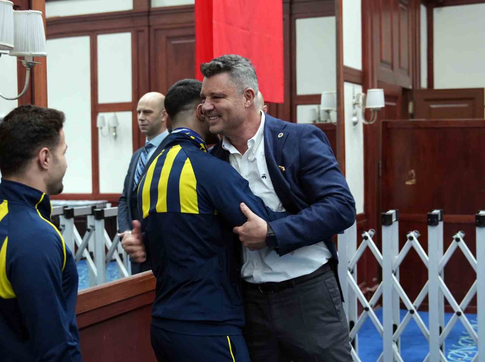 Sadettin Saran: "İnşallah çok daha fazla kupalar alacağız" 13 sadettin saran insallah cok daha fazla kupalar alacagiz 9 mvkluEL1