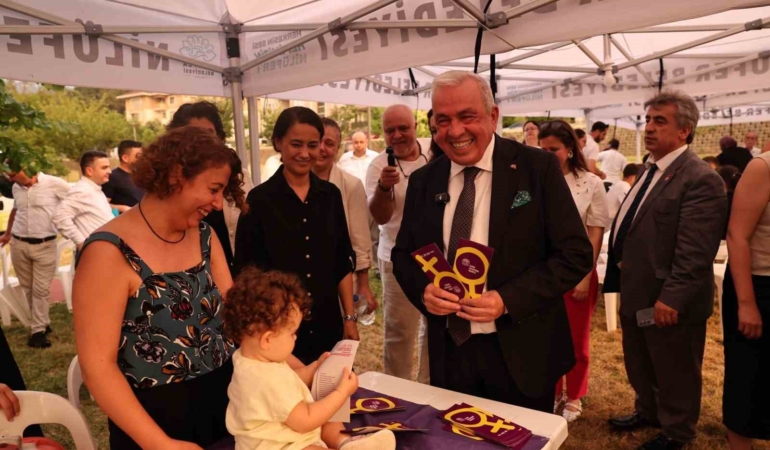 sadi-baskanla-aksam-cayi-bulusmalari-odunlukta-basladi-jxeDJind.jpg