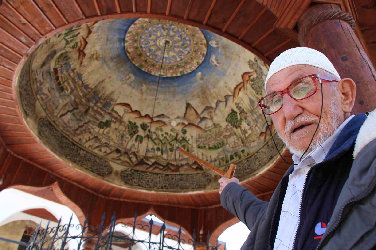 sadirvanda sakli 150 yillik minyatur istanbul viyana ve amasya islenmis 14 Q6gptNht