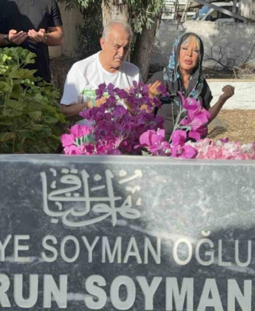 safiye-soyman-oglunun-mezari-basinda-gozyaslarina-boguldu-cmPYydp2.jpg