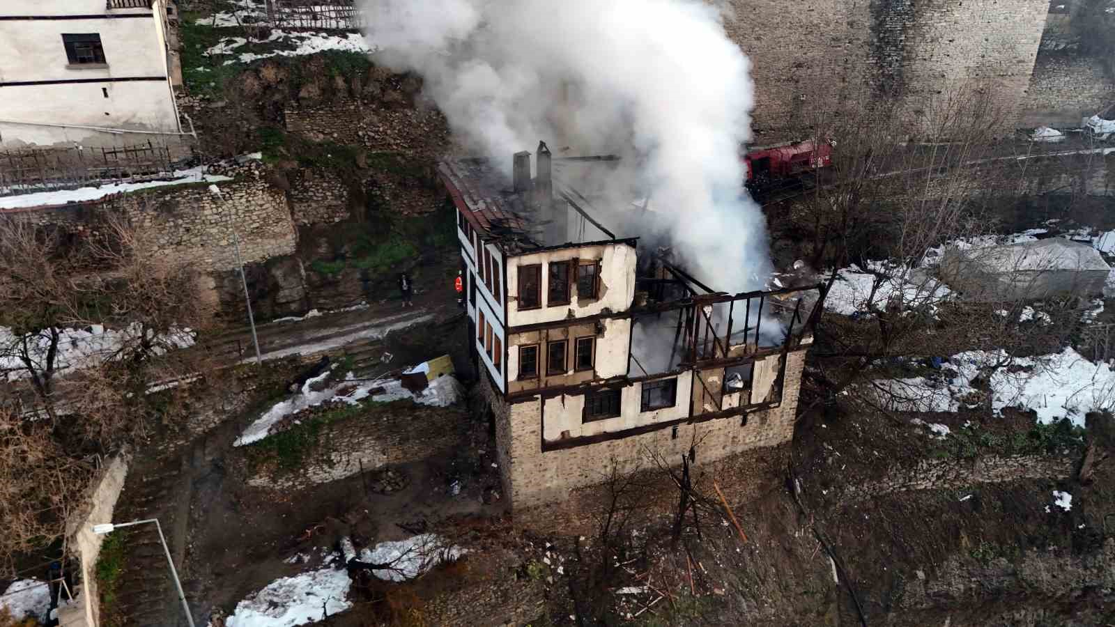 safranboluda 46 gunde ayni mahallede ikinci konak yangini 1 nDmHn41s