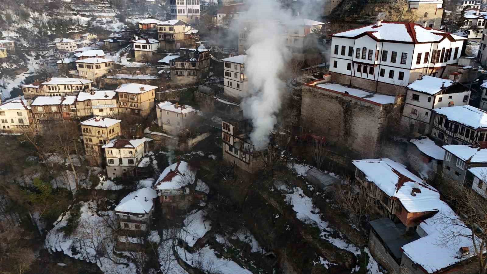 safranboluda 46 gunde ayni mahallede ikinci konak yangini 2 uEDT7rz3