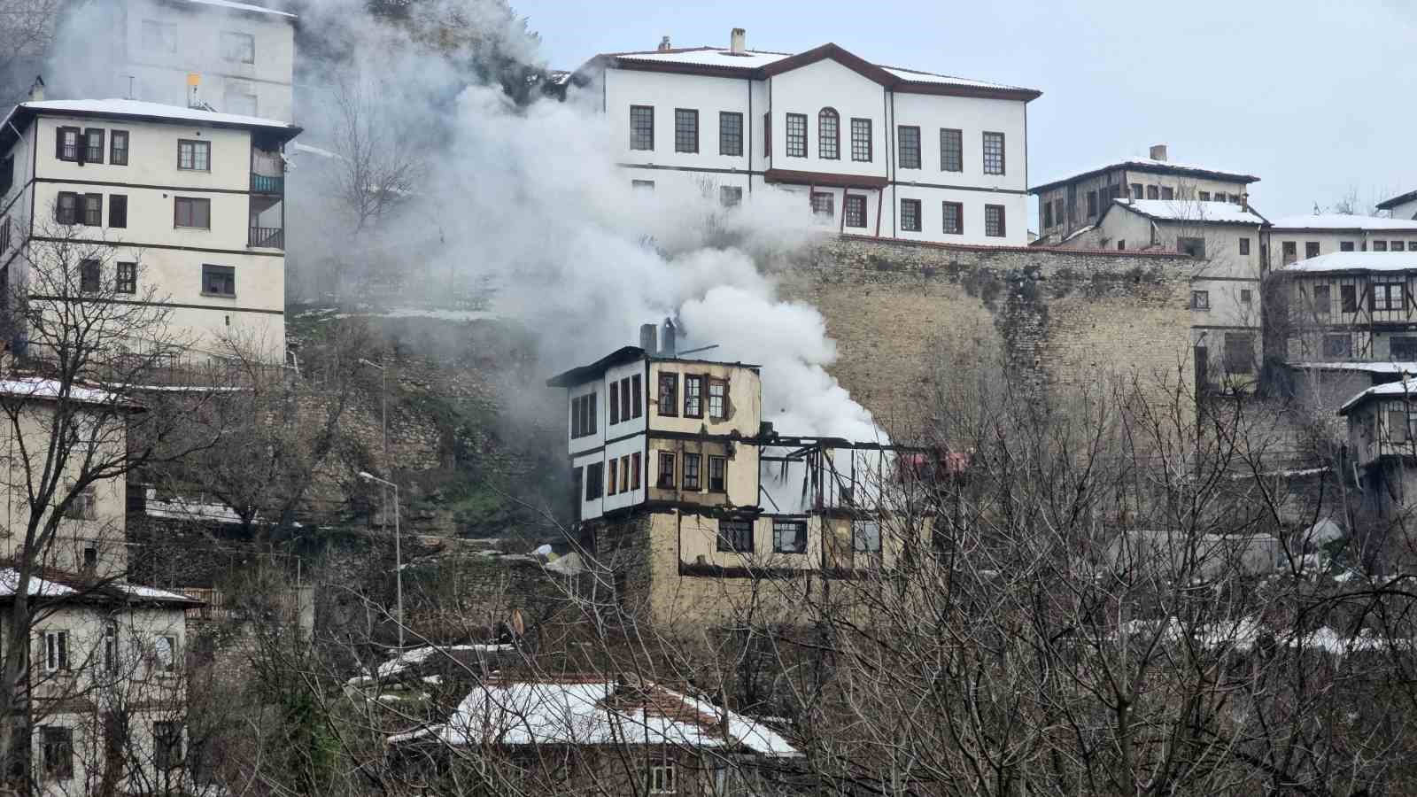 safranboluda 46 gunde ayni mahallede ikinci konak yangini 3 J8fPrbRn