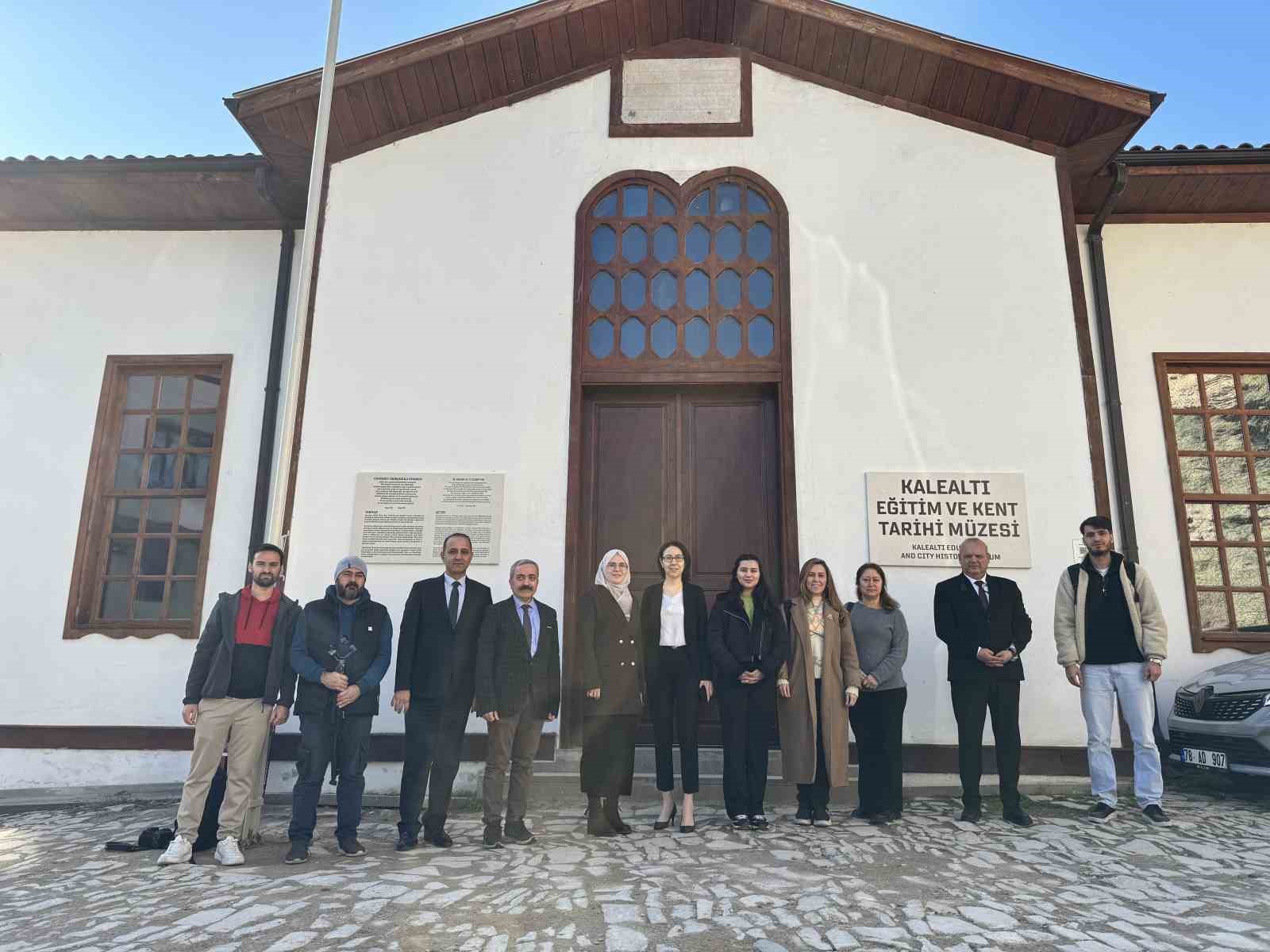 safranbolunun sehir hafizasi rustiye mektebinde sergileniyor 1 lGuUE1l4