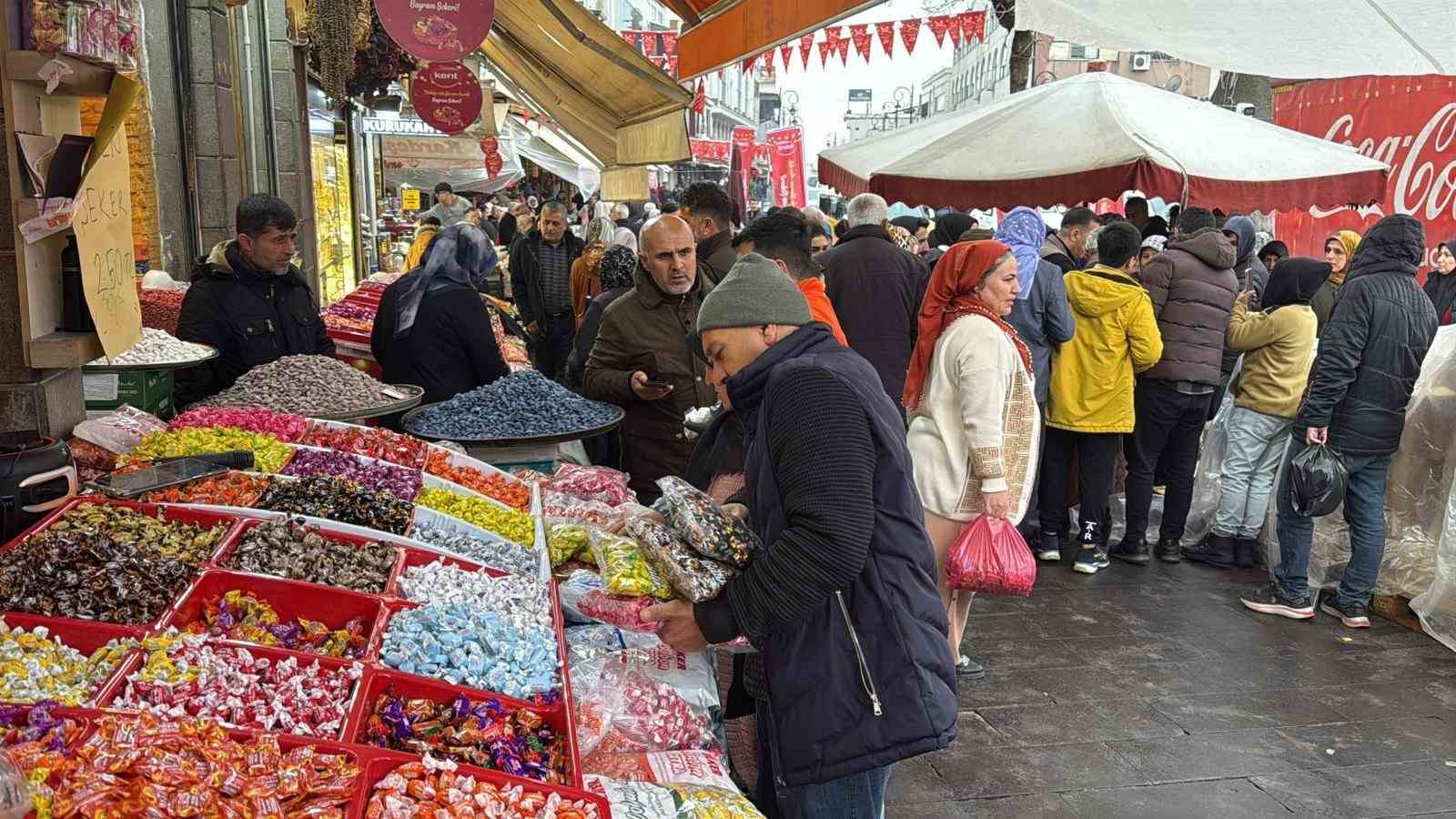 saganak yagis bayram oncesi esnafa yaramadi 0 IWT1AUXV