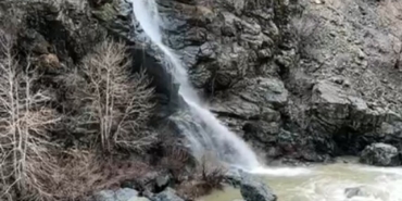 saganak-yagislar-kuruyan-selaleleri-canlandirdi-YJaW4Snu.jpg