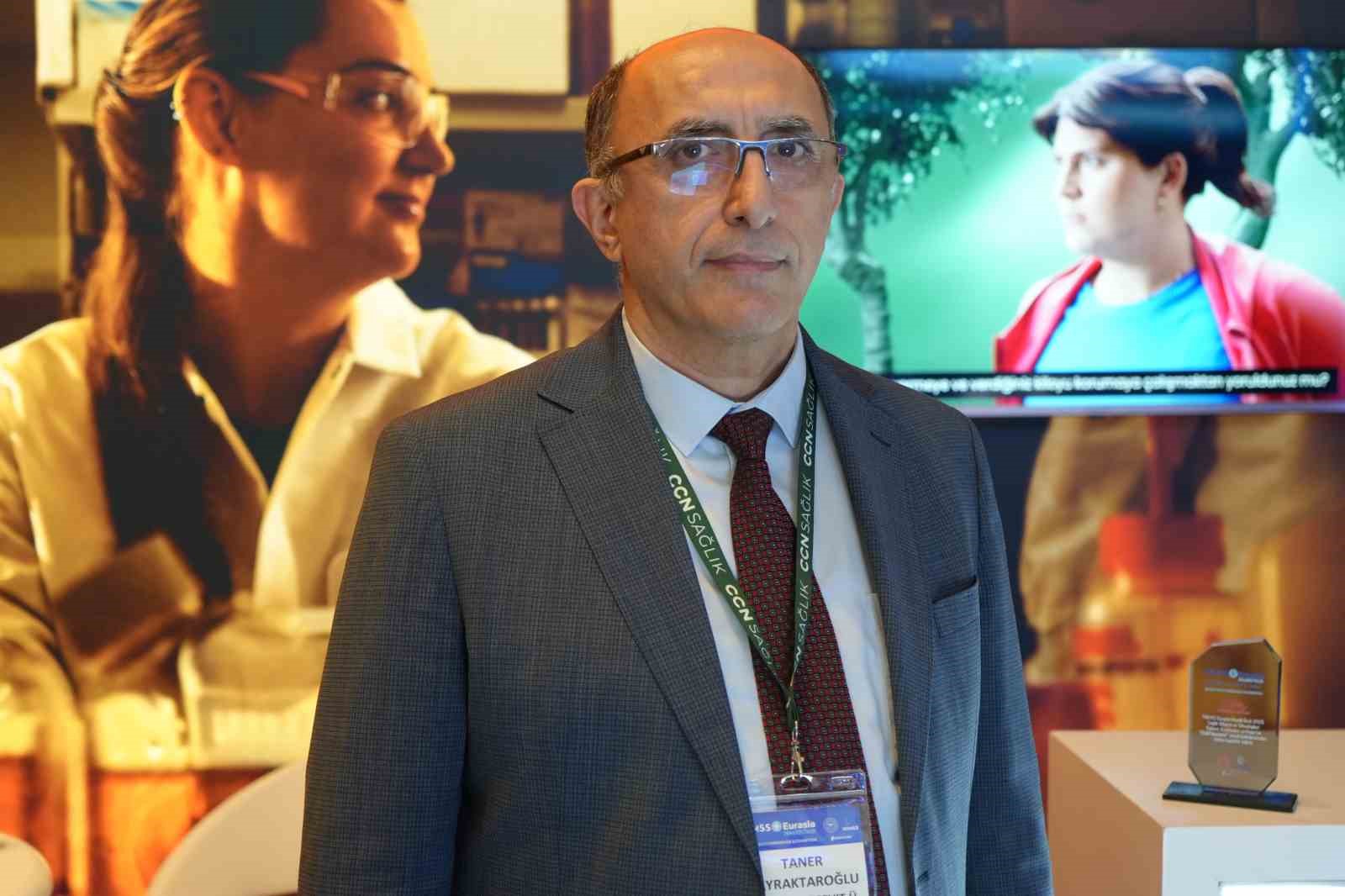 Sağlık Bakan Yardımcısı Şuayip Birinci: "Obezite en büyük tehditlerden biri; dijitalleşme bireyi güçlendiriyor" 12 saglik bakan yardimcisi suayip birinci obezite en buyuk tehditlerden biri dijitallesme bireyi guclendiriyor 8 qZ9zHOgw