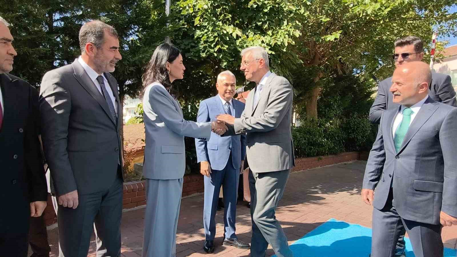 Sağlık Bakanı Memişoğlu: "Dünyanın en iyi sağlık hizmetleri Türkiye’de" 6 saglik bakani memisoglu dunyanin en iyi saglik hizmetleri turkiyede 2 mMZAgHbf