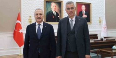 saglik-bakani-memisoglu-mhp-genel-baskan-yardimcisi-yurdakulu-kabul-etti-bENlAucW.jpg