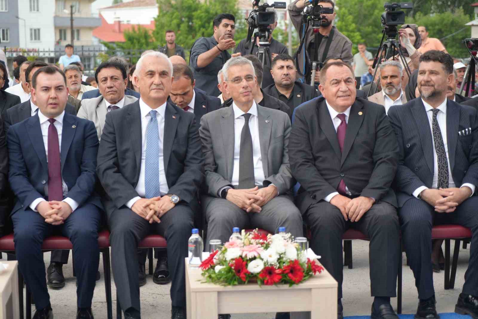 saglik bakani memisoglu turkiye saglik hizmetlerinde dunyanin en iyi ulkelerinden biri 1 k9YZGalA