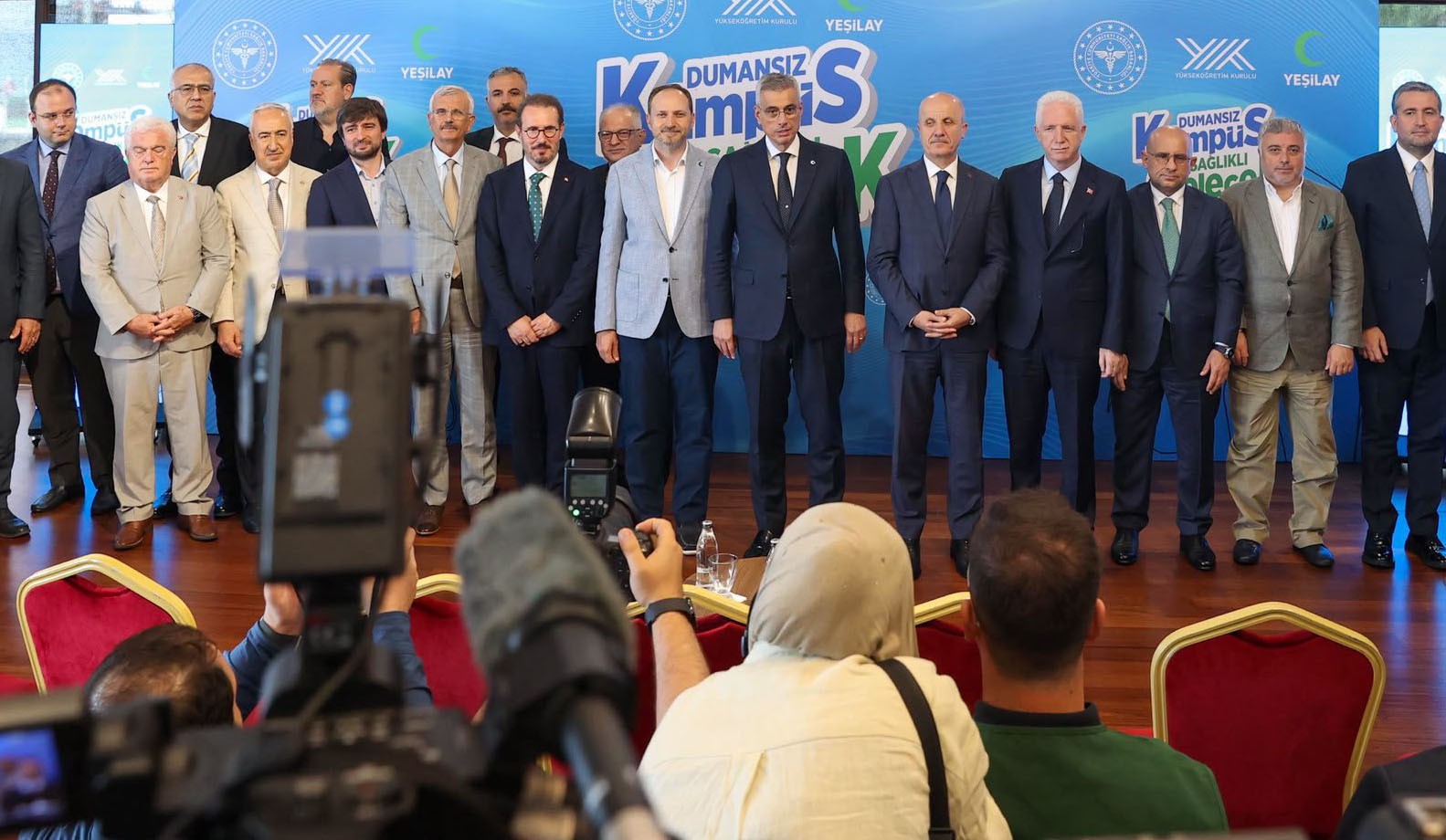 Sağlık Bakanı Memişoğlu: "Türkiye’de kişi başı sağlık harcaması 840 dolar, sigara harcaması ise kişi başı bin 24 dolar" 5 saglik bakani memisoglu turkiyede kisi basi saglik harcamasi 840 dolar sigara harcamasi ise kisi HtFNAIyG