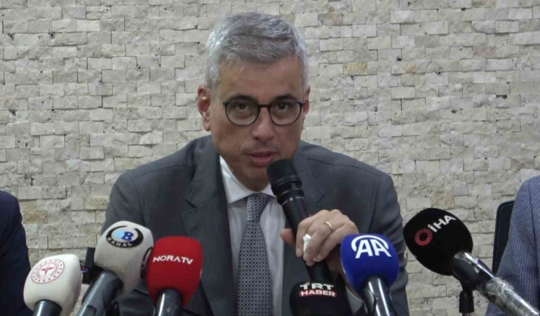 saglik-bakani-prof-dr-memisoglu-turkiye-dunya-capinda-soz-sahibi-bir-ulke-SsVl2d6M.jpg