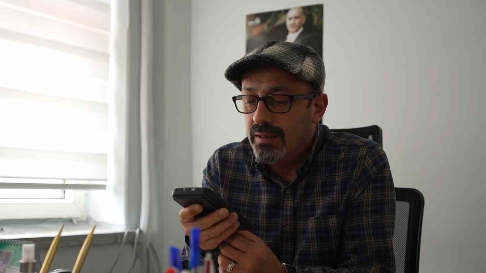 Sağlık çalışanları bu kez hayat kurtarmak için sevdiklerini aradı 8 saglik calisanlari bu kez hayat kurtarmak icin sevdiklerini aradi 4 dfdcU8Fu