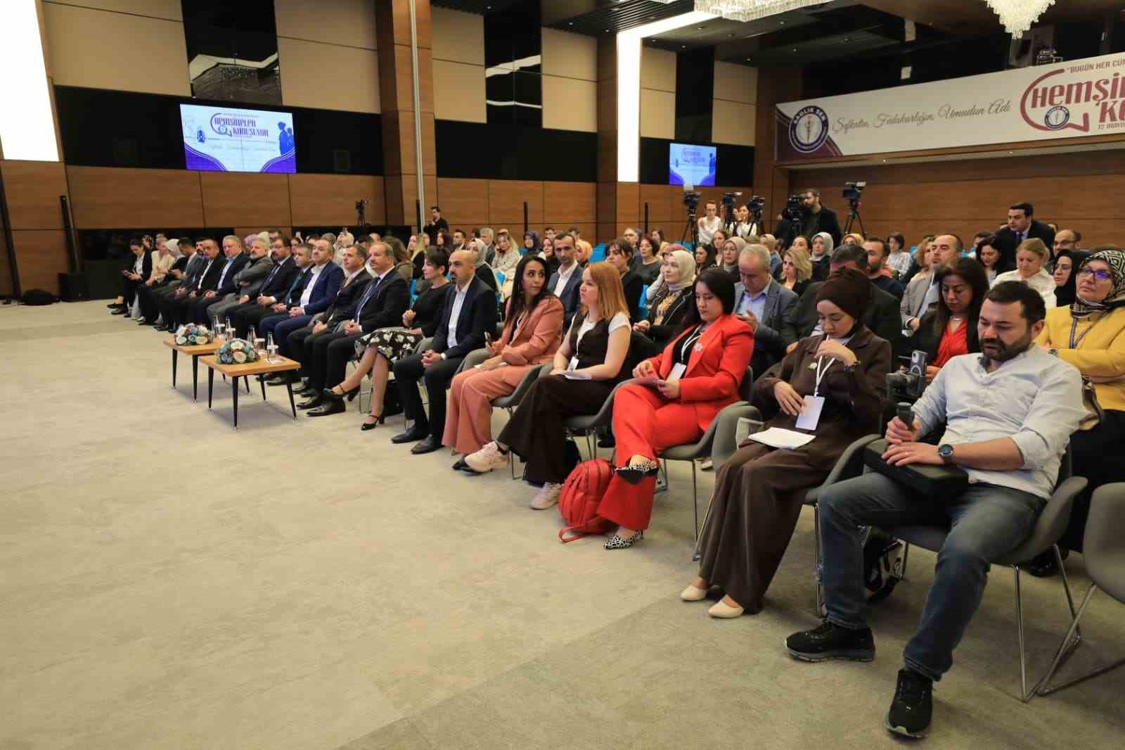 saglik sen genel baskani dogan dunyanin bircok ulkesi turk hemsiresinin bilgi birikimine ilgi gosteriyor 0 LPn8pcAi