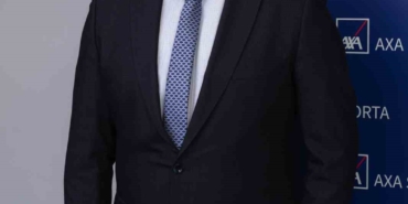 saglik-sigortaciligi-bireylerin-hayat-boyu-yaslanabilecegi-bir-guven-sistemine-donusuyor-XOktUqed.jpg