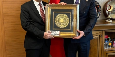 saglik-ve-ekonomide-guclu-sistem-hedefi-bu-gorusmede-ele-alindi-pA8Wr4iJ.jpg