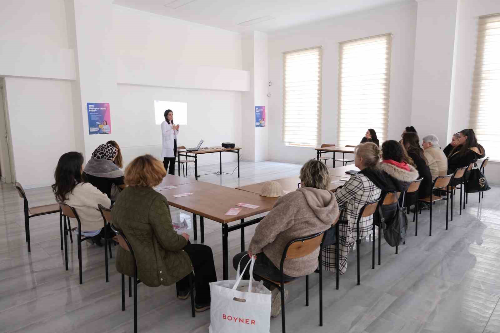 saglikli menopoz okullarinda ucretsiz egitimler veriliyor 3 QNmSXMii