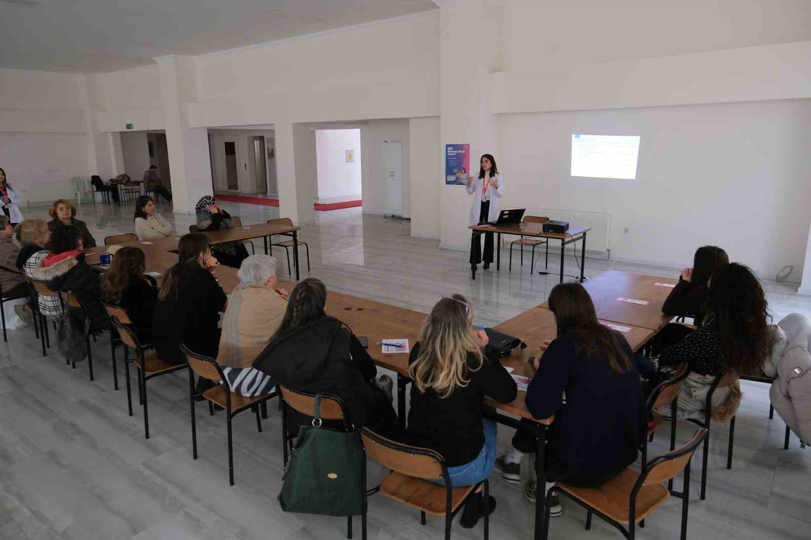 saglikli menopoz okullarinda ucretsiz egitimler veriliyor 5 lNUFln6n