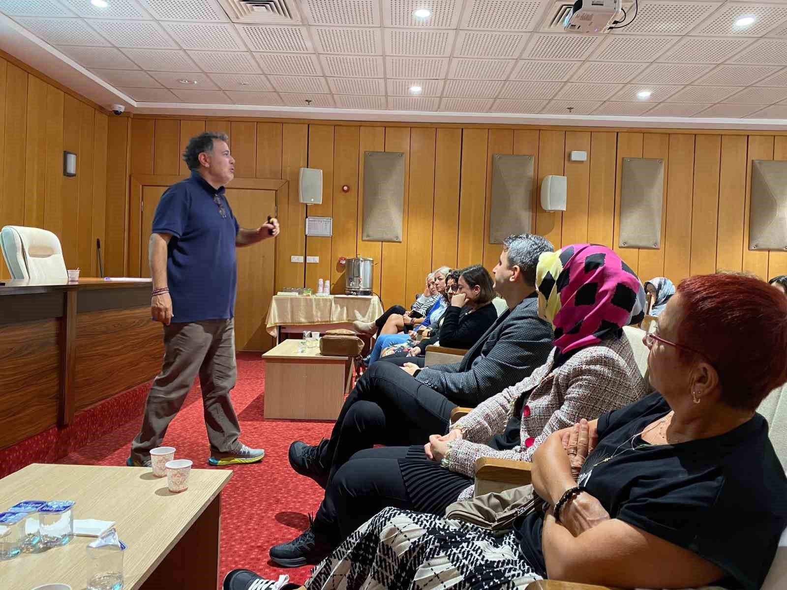 saglikta iletisim gucleniyor calisanlara motivasyonel egitim 0 w55dva7L