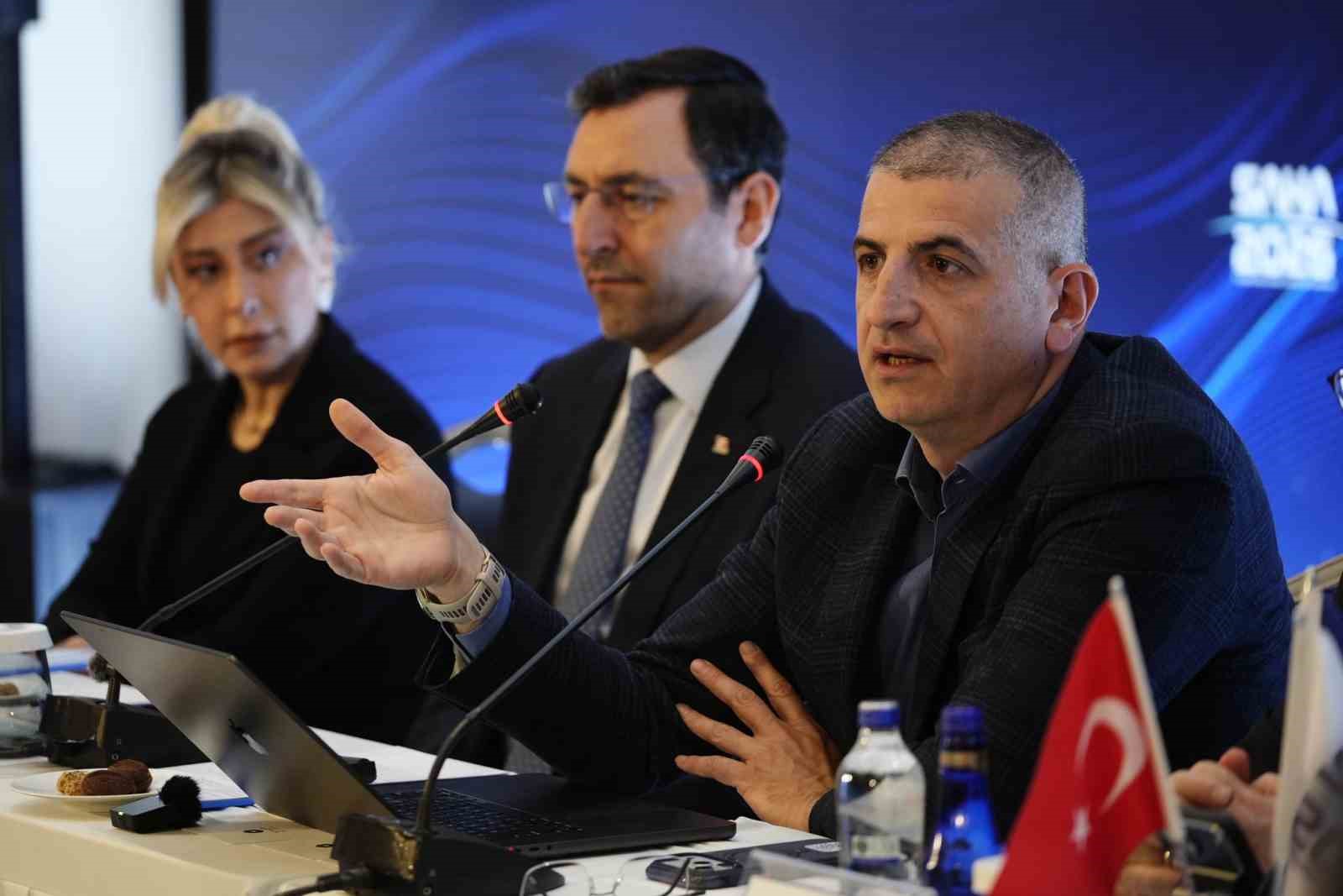 SAHA İstanbul Yönetim Kurulu Başkanı Haluk Bayraktar: "Türkiye genelinde dron eğitim merkezleri kuracağız" 5 saha istanbul yonetim kurulu baskani haluk bayraktar turkiye genelinde dron egitim merkezleri kuracagiz 1 jCYKkRvc