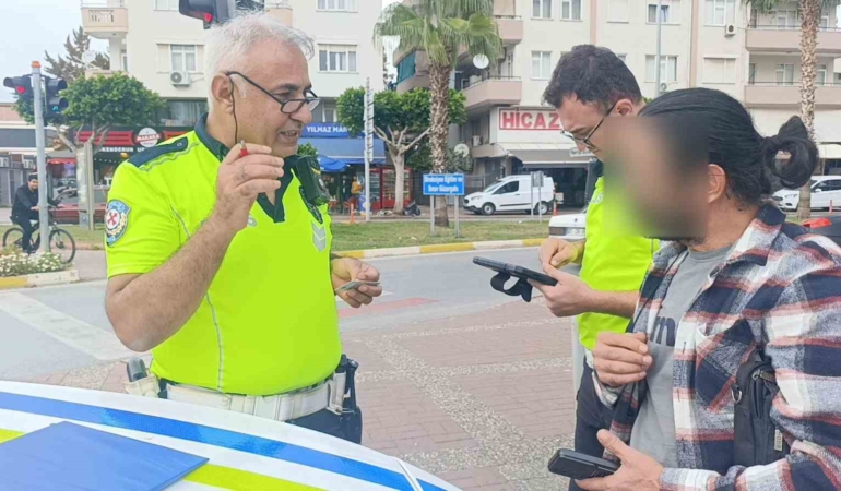 sahibinin-vefati-uzerinden-1-ay-gectigi-halde-varisleri-tarafindan-devir-alinmayan-araclar-baglaniyor-PvNlQMAc.jpg
