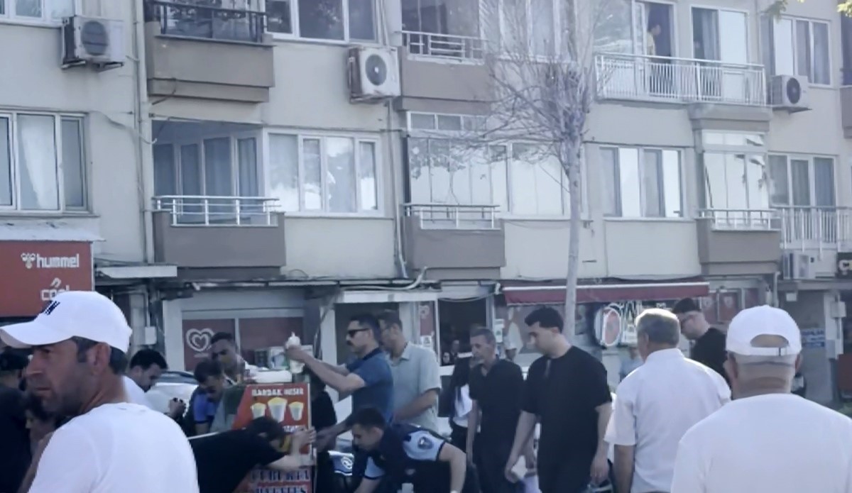 sahilde seyyar satici denetimi 2 NiBye6ZG