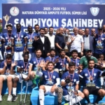 sahinbey-ampute-futbol-takimi-sampiyonluk-kupasini-kaldirdi-OR7cp8Vq.jpg