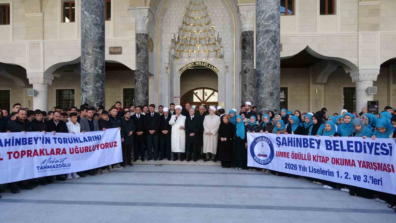 sahinbey belediyesi 175 ogrenciyi daha umreye gonderdi 1