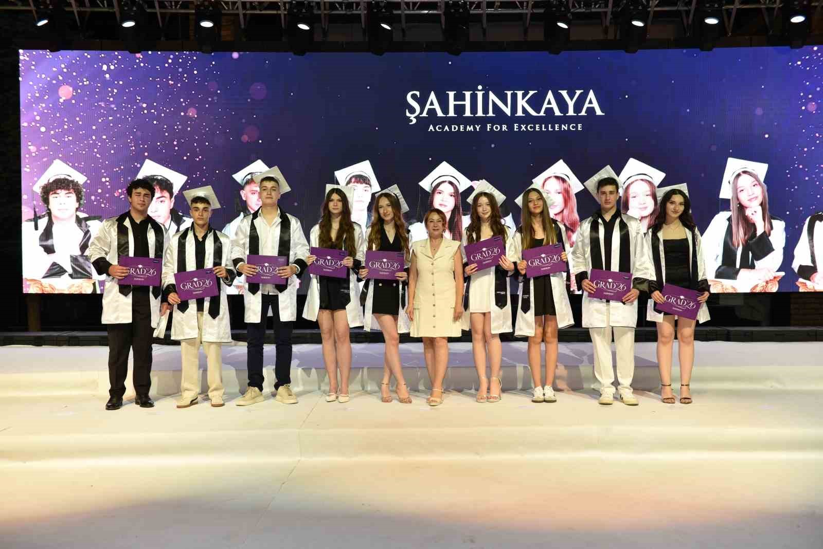 sahinkayada mezuniyet coskusu ve lgs gururu bir arada yasandi 1 bzlDFdVs