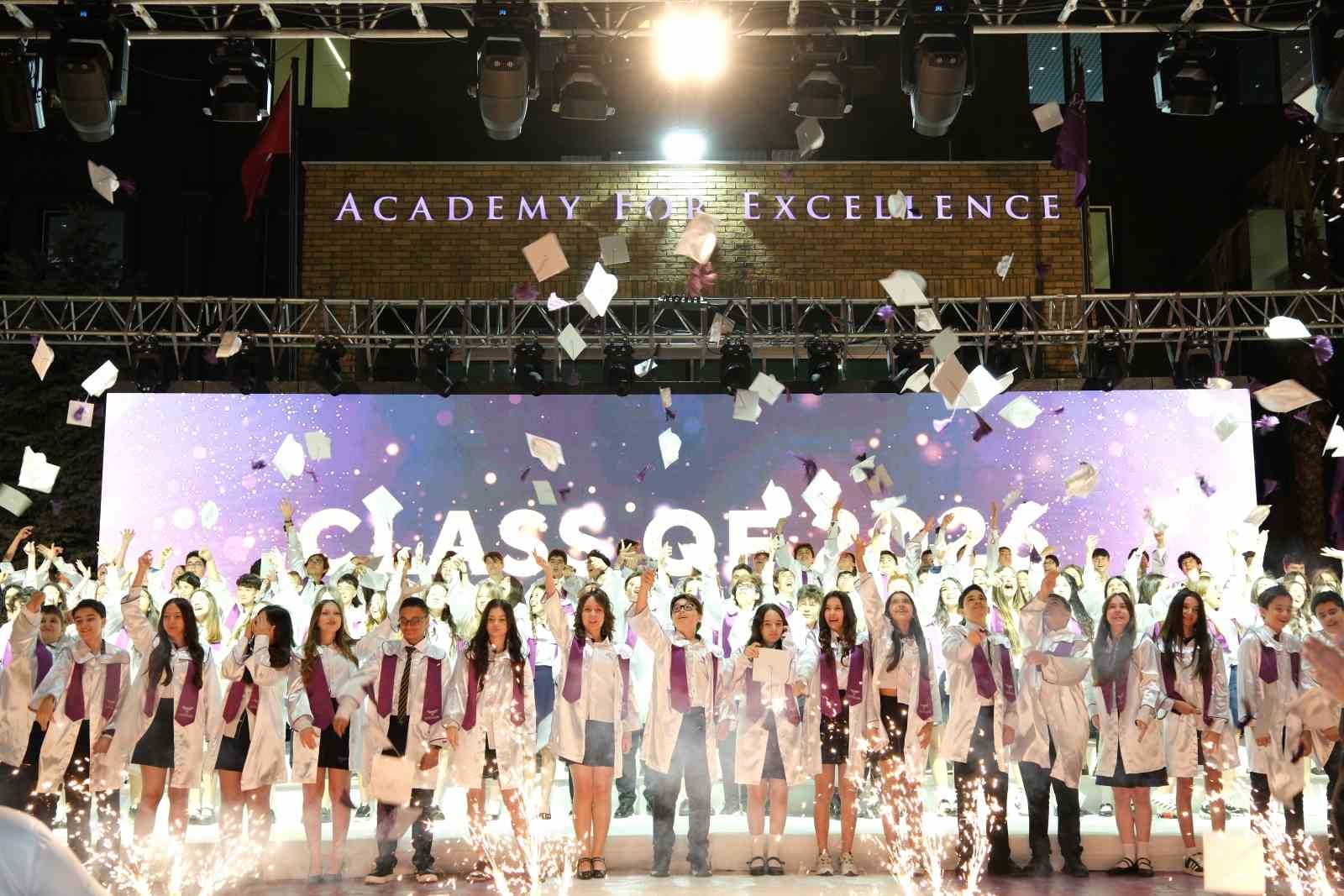 sahinkayada mezuniyet coskusu ve lgs gururu bir arada yasandi 3 s3W72YYD