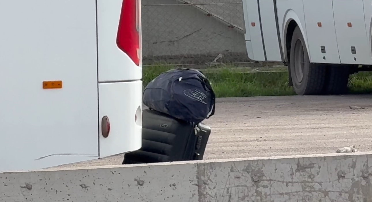 sahipsiz valiz polisi harekete gecirdi 3 83ShMcKg