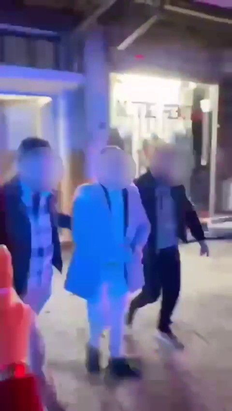 Sahte dişçi mahalleliyi şok etti: "Memnunduk ama doktor değilmiş" 8 sahte disci mahalleliyi sok etti memnunduk ama doktor degilmis 4 UKsNMpMs