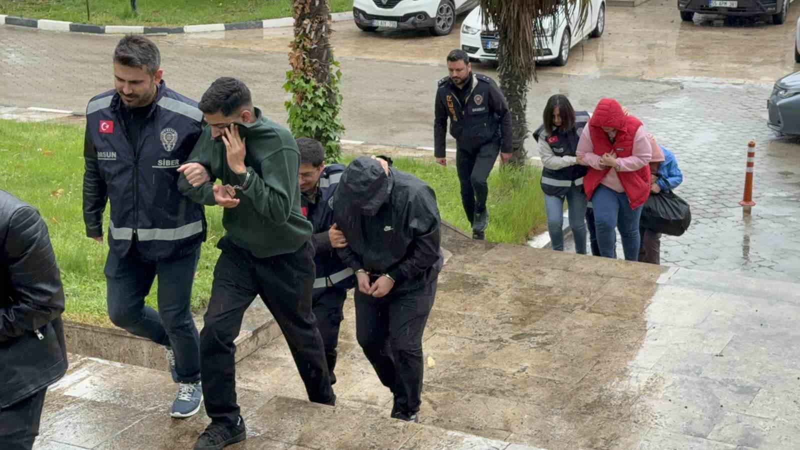 sahte e devlet siteleriyle 15 milyarlik vurgun yapan 7 kisi adliyeye sevk edildi 3 BPVkFiWa