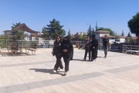 sahte-gelin-dugun-hazirligini-vurguna-cevirdi-Orjt36q4.jpg