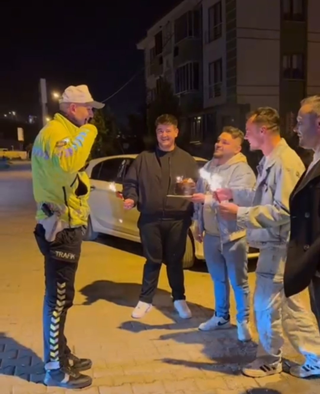 sahte ihbarla polis haftasini kutladilar 0 P1wwQOJv