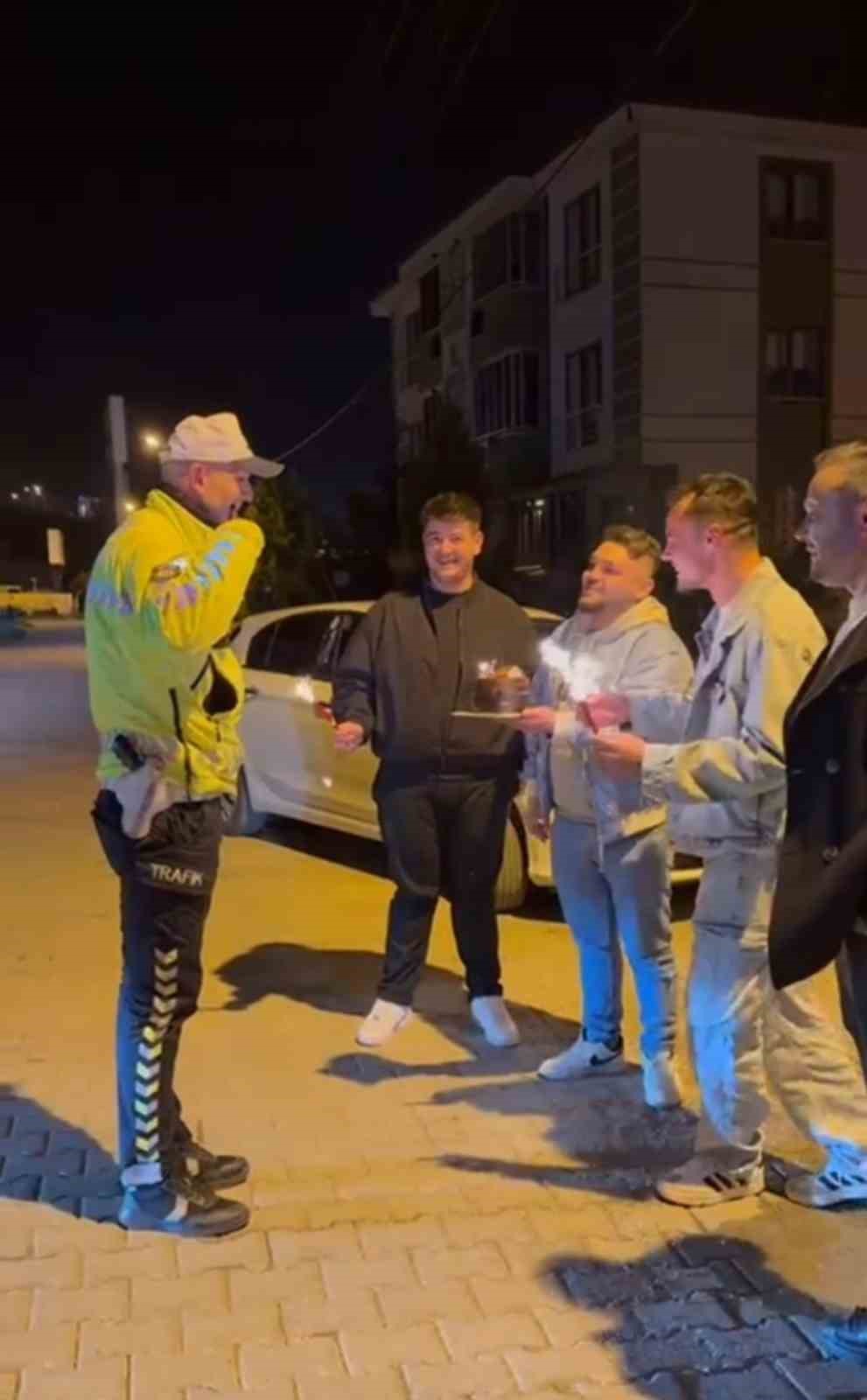 sahte ihbarla polis haftasini kutladilar 3 RdJ2JDky