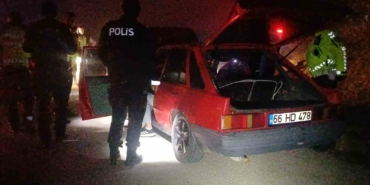 sahte-plakali-otomobil-pts-kamerasina-takildi-on-uyusturucu-testi-pozitif-cikan-ehliyetsiz-surucuye-ceza-CSC563wx.jpg