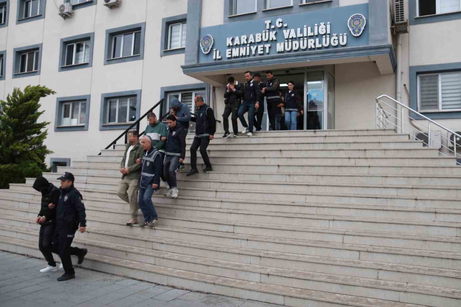 sahte yatirim vaadiyle dolandiricilik yapan cete cokertildi 18 tutuklama 3 6qtO2t3p