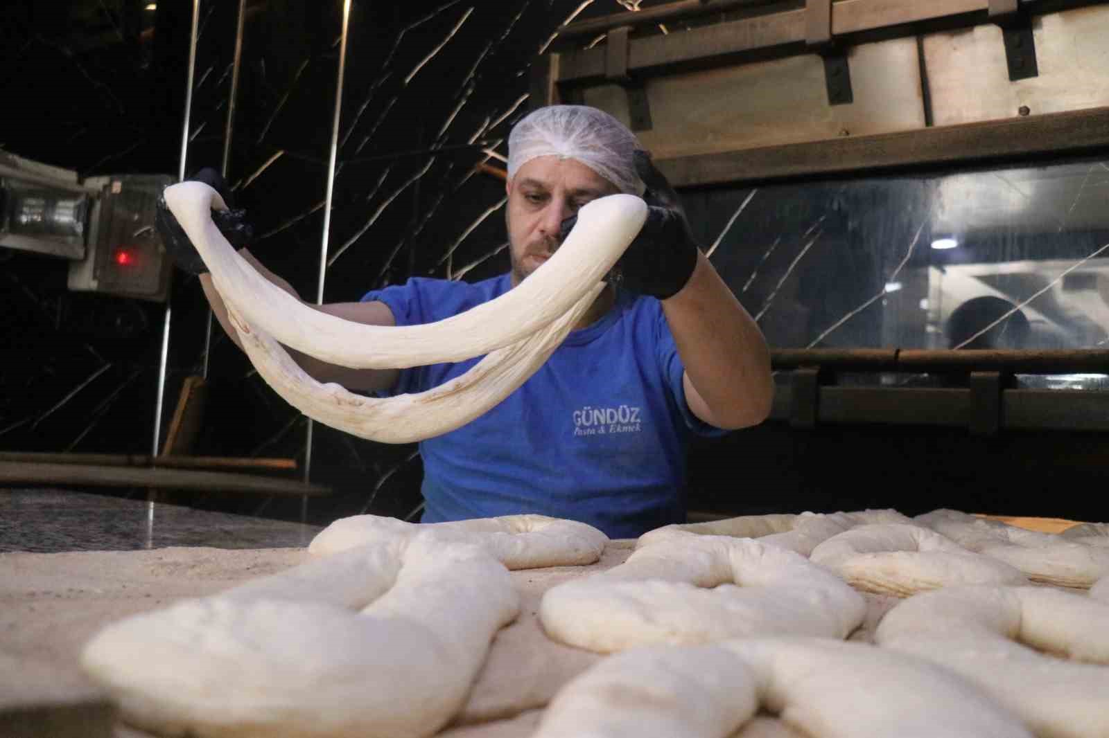 sahur sofralarinin asirlik konugu ramazan ayina ozel halka pide 4 kawfyYWZ