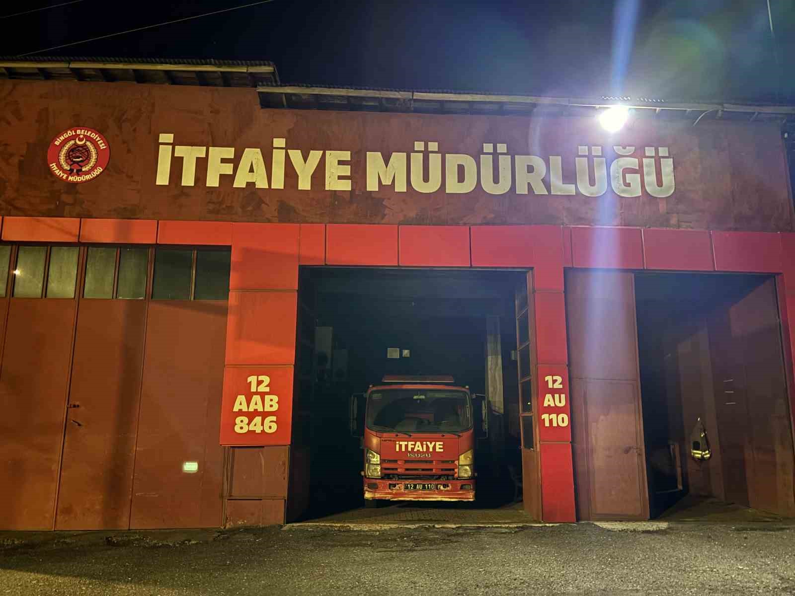 sahur sofrasinda ihbar geldi itfaiye goreve kostu 3 7zV6KJne