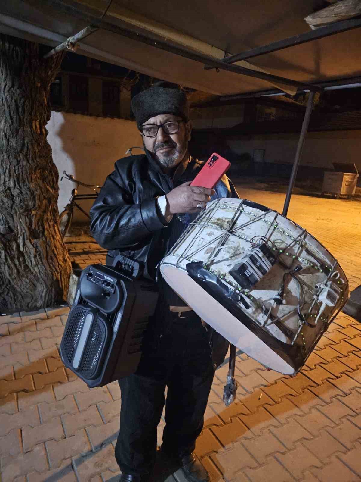 sahura mehter marsi ile kalkiyorlar 1 TkcOKIuC