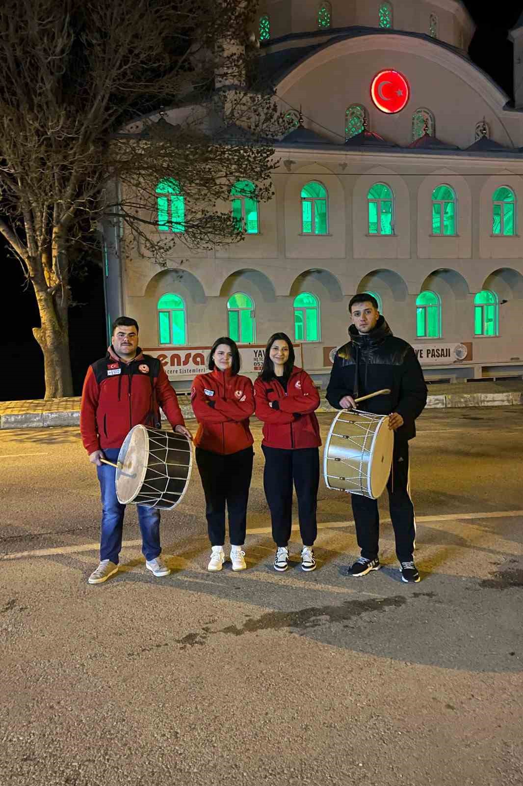 sahurda onlari gorenler sasiriyor 1 OBFySZNS