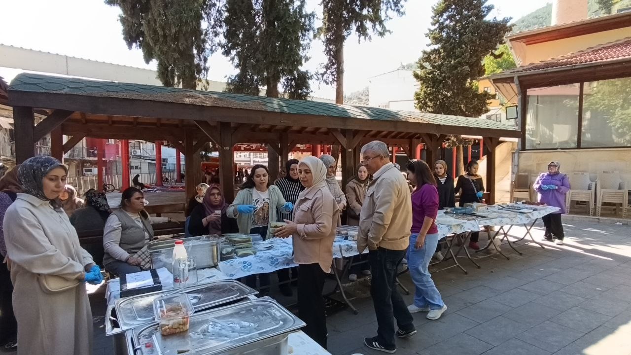 saimbeylide kadinlar gazze icin tek yurek oldu 0 5XXhnPHW