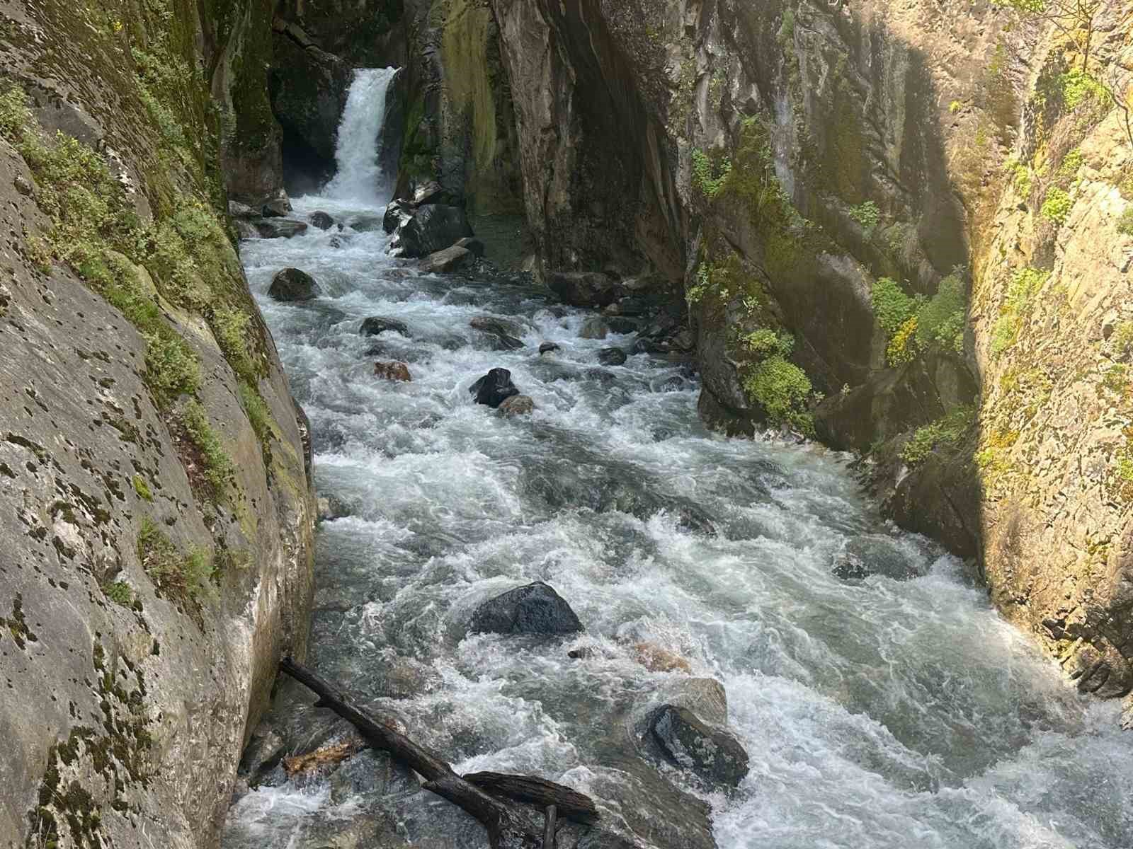 saitabat selalesi eski ihtisamli gunlerine dondu 2