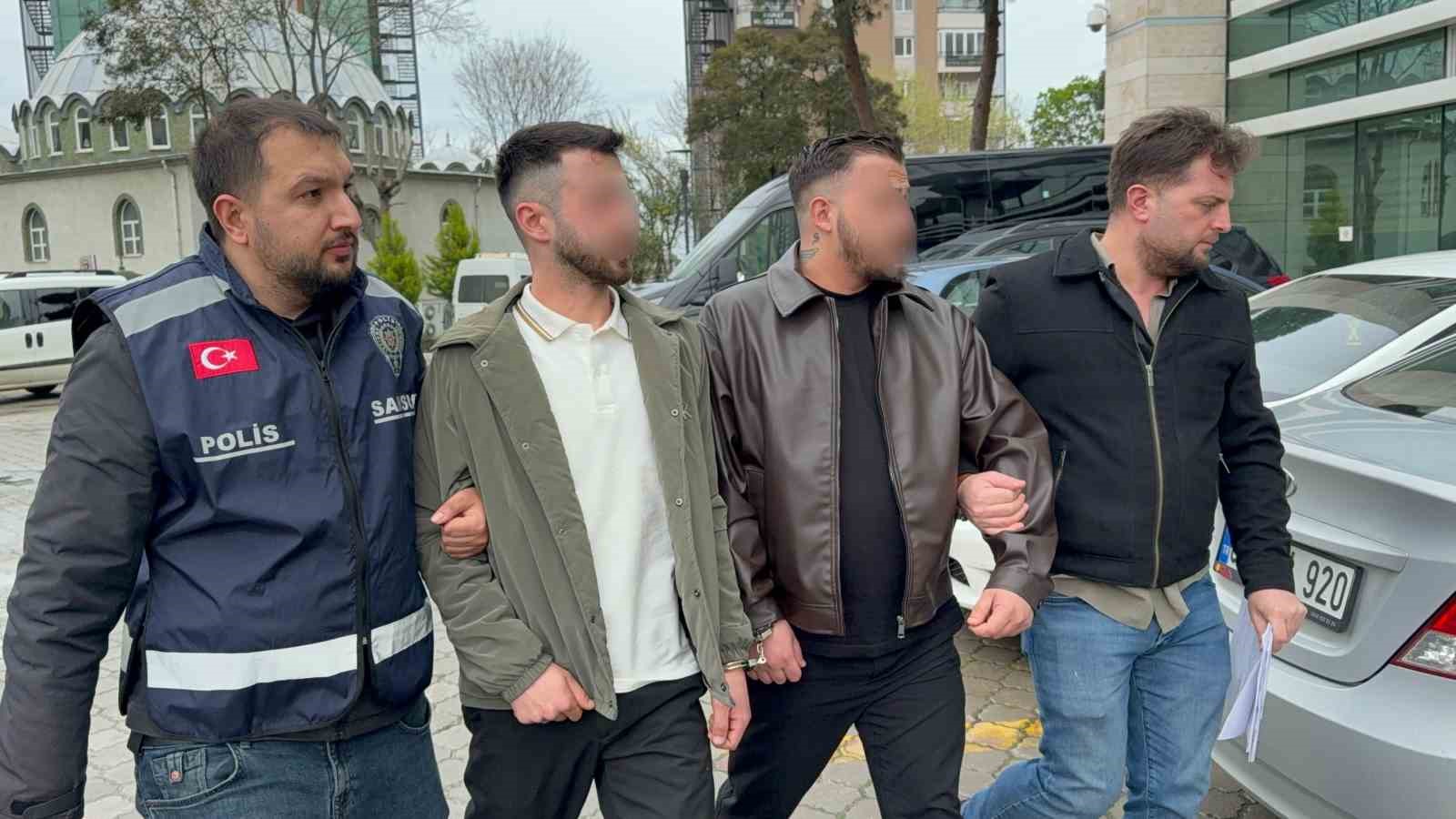 sakalasirken iscisini bicakladi sucu calisani ustlendi polis gercegi ortaya cikardi 1 r9aWTWZm