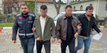 sakalasirken-iscisini-bicakladi-sucu-calisani-ustlendi-polis-gercegi-ortaya-cikardi-sdEXxibA.jpg