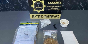 sakarya-emniyeti-zehir-tacirlerine-gecit-vermiyor-1-tutuklama-cn8qmI9v.jpg
