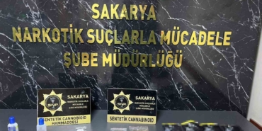 sakarya-polisinden-3-ilcede-uyusturucu-operasyonu-4-gozalti-Ojuuc2jE.jpg