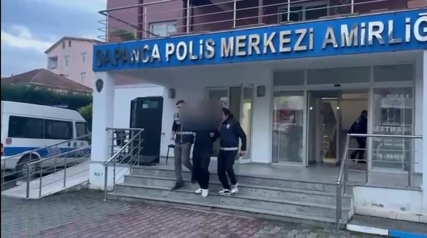 Sakarya ve Bolu’dan 3 motosiklet çalan 17 yaşındaki şüpheli tutuklandı 6 sakarya ve boludan 3 motosiklet calan 17 yasindaki supheli tutuklandi 2 bItjMFKM