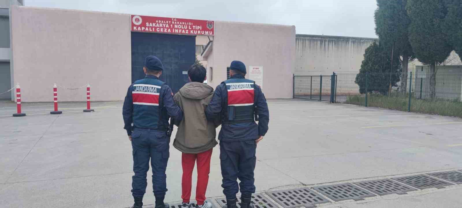 sakaryada 4 ilcede uyusturucu operasyonu 1 milyonluk kokain ele gecirildi 1 2MNerd4s